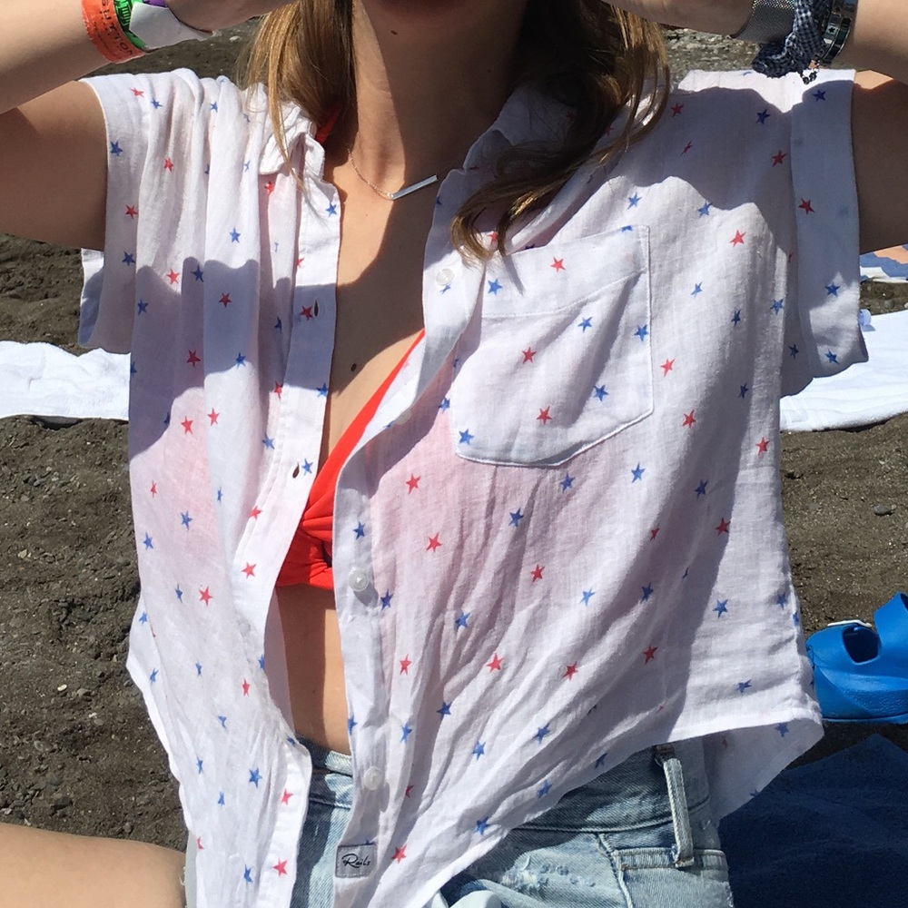 Rails M blue & red star shirt